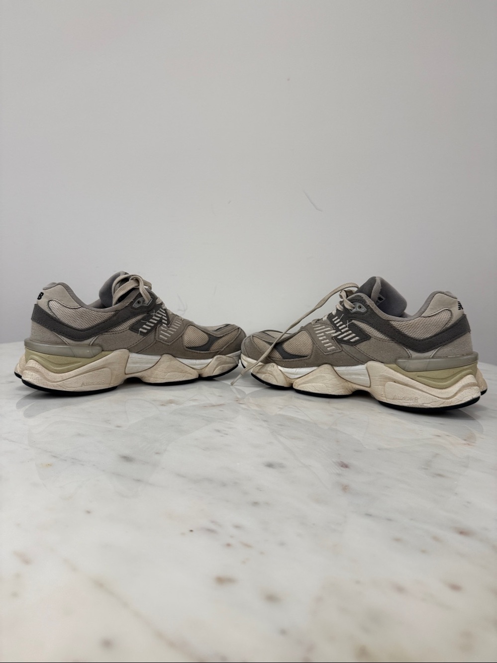 New Balance 9060 Mushroom Rain Cloud Taupe Chunky Dad Sneakers Size 6.5 - Picture 4 of 5